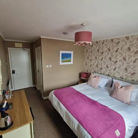 Twenty Seven Bed & Breakfast Stornoway  Exterior photo