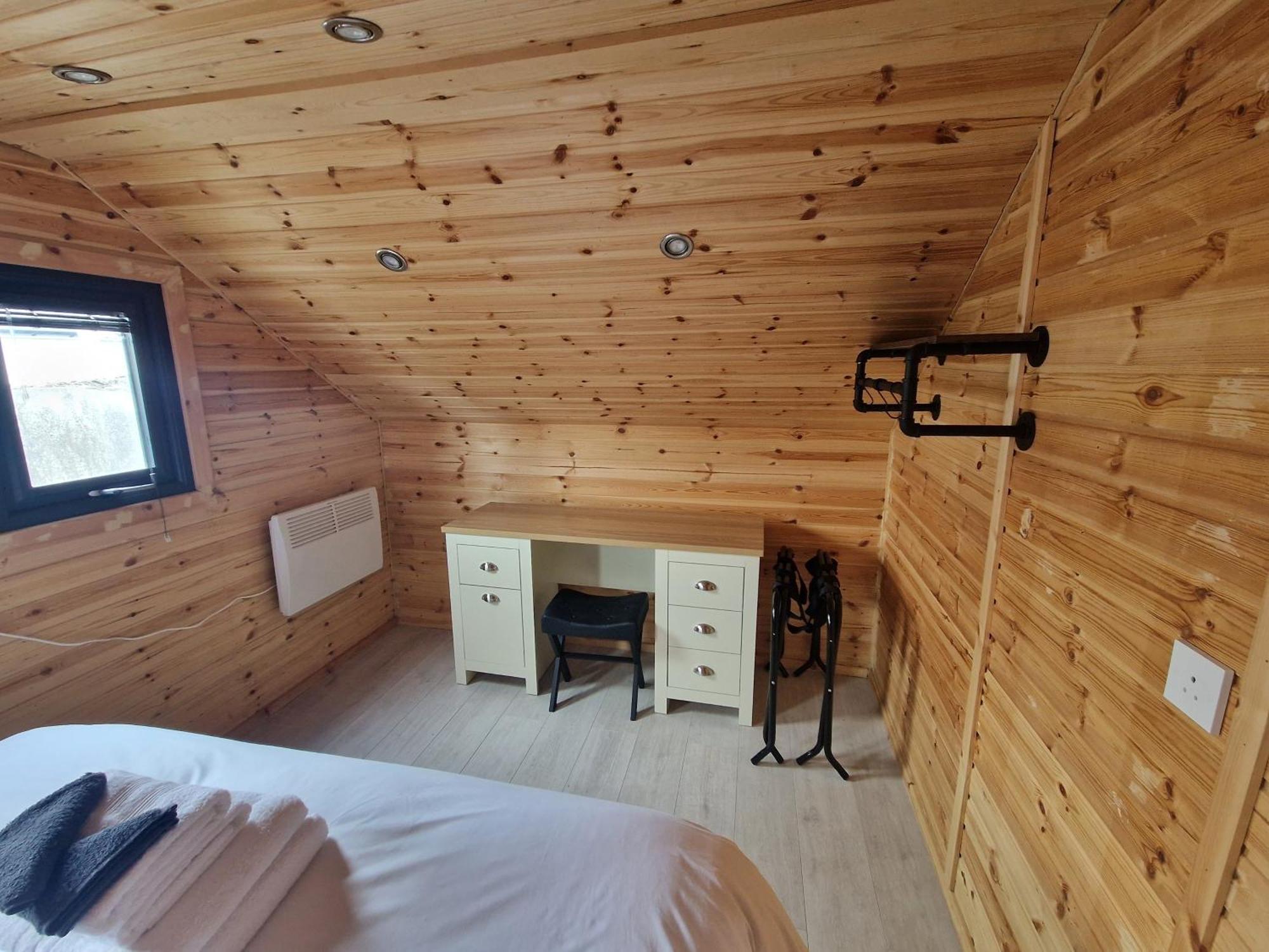 Twenty Seven Bed and breakfast *